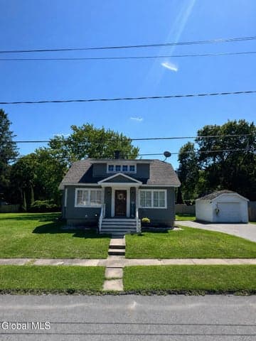 4 Pennsylvania Avenue, Johnstown, NY