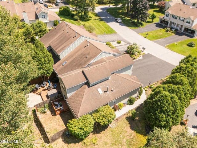 7 Fairwood Drive, Queensbury, NY, photo 3