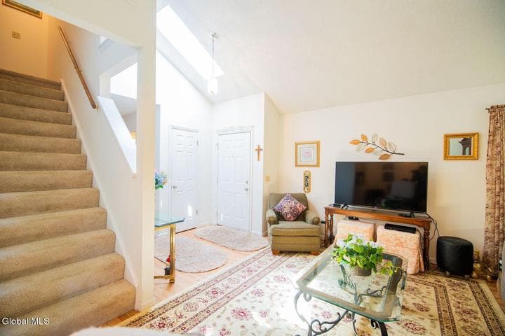 7 Fairwood Drive, Queensbury, NY, photo 4