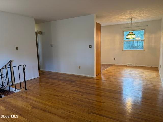 27 Holly Boulevard, Scotia, NY, photo 4