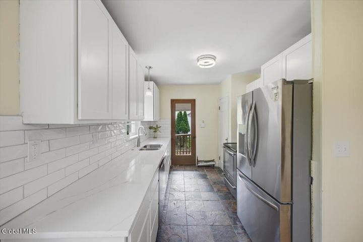 182 Roweland Avenue, Delmar, NY, photo 5