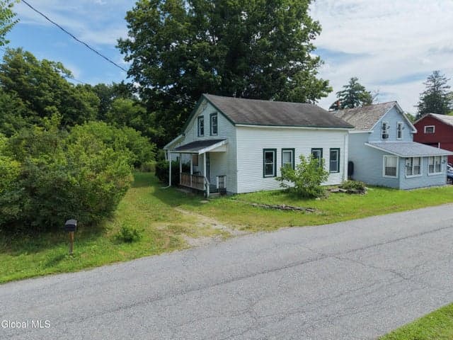 18 Lower Turnpike Road, Granville, NY, photo 5