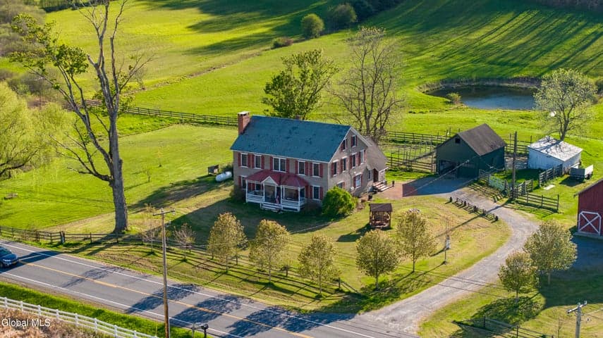 1135 Middleline Road, Ballston Spa, NY, photo 5