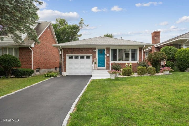 6 Ormond Street, Albany, NY
