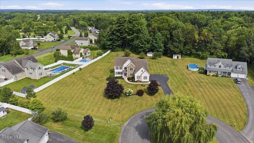 9 Chauncy Court, Glenville, NY, photo 3