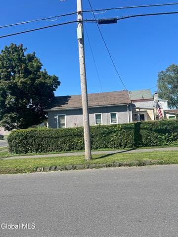 854 5th Avenue, Troy, NY, photo 2
