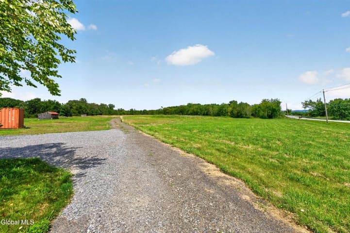 1595 State Route 196, Kingsbury, NY, photo 5