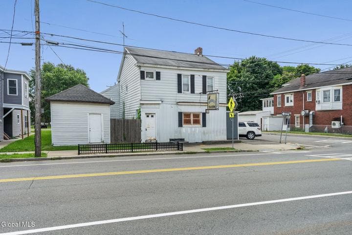 500 3rd Avenue, Watervliet, NY, photo 2