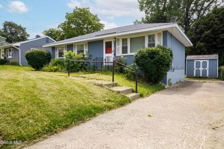 230 E Washington Avenue, Rensselaer, NY, photo 2
