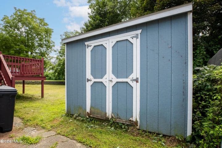 230 E Washington Avenue, Rensselaer, NY, photo 3