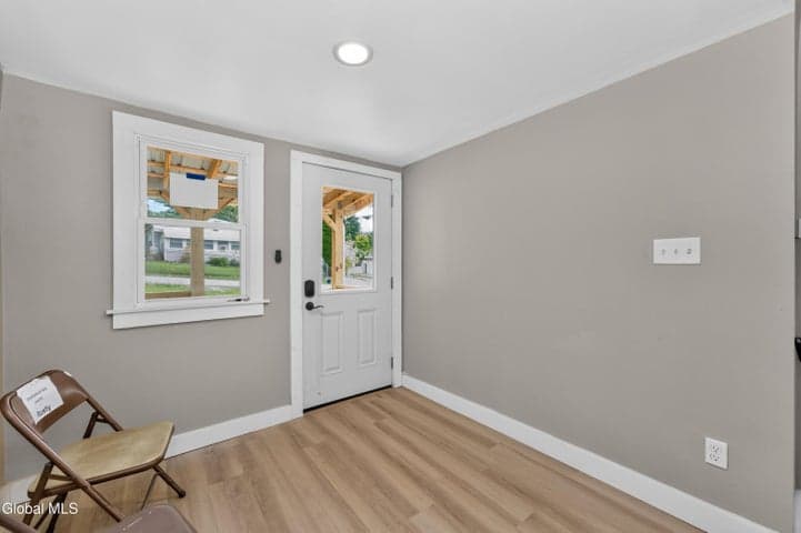 23 Oberlook Avenue, North Greenbush, NY, photo 4