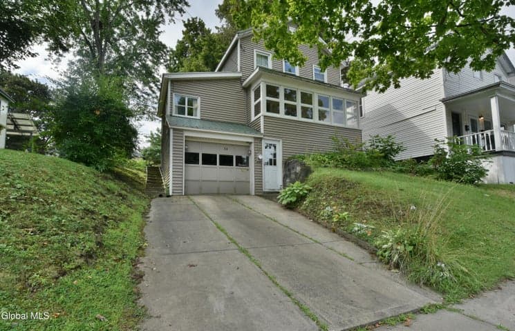 14 E Clinton Street, Johnstown, NY, photo 1