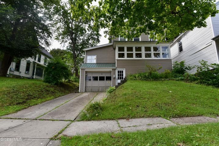 14 E Clinton Street, Johnstown, NY, photo 4