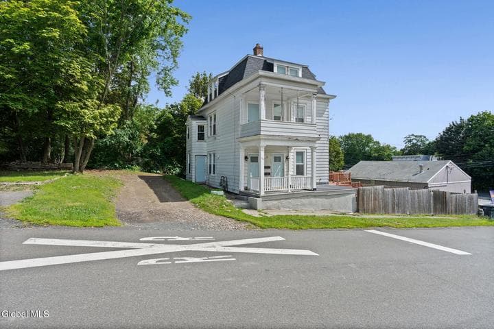 16 Vanderwerken Avenue, Waterford, NY, photo 3