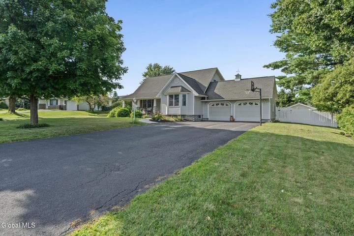 122 Latham Ridge Road, Latham, NY, photo 2