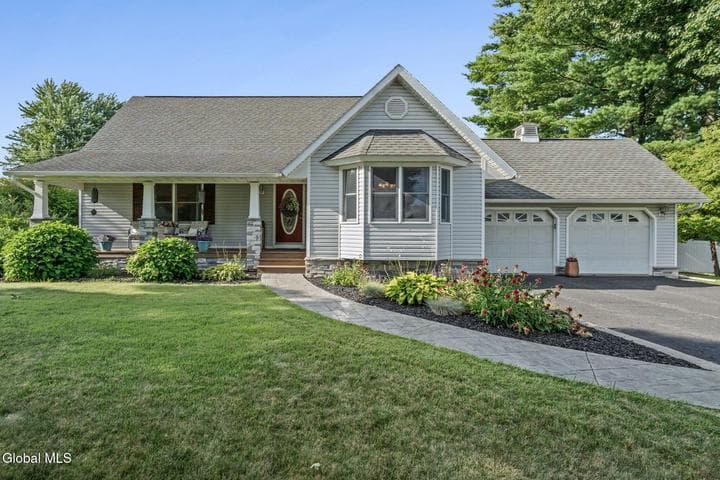 122 Latham Ridge Road, Latham, NY, photo 3