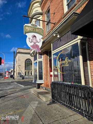337 Central Avenue, Albany, NY, photo 1