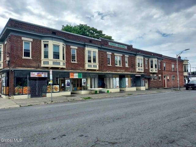 337 Central Avenue, Albany, NY, photo 2