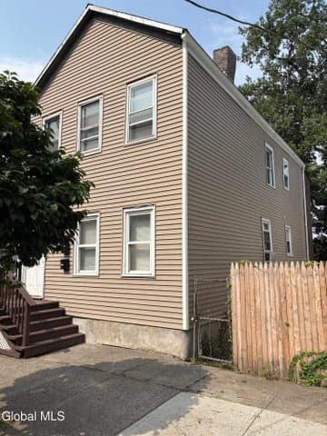 395 10th Street, Troy, NY, photo 3