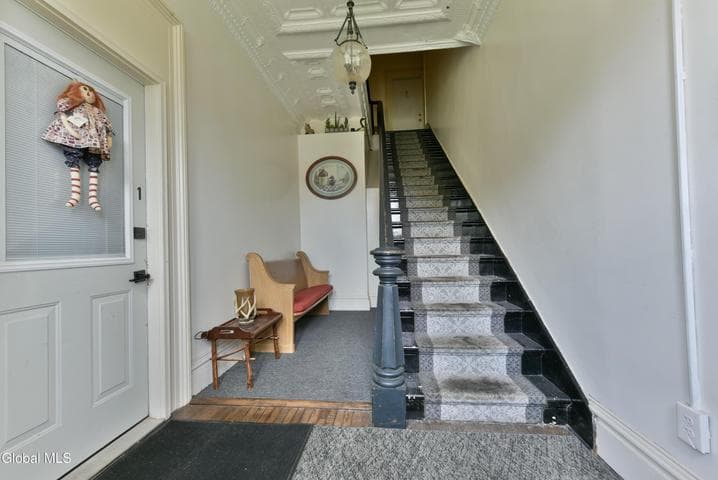 23 S William Street, Johnstown, NY, photo 4