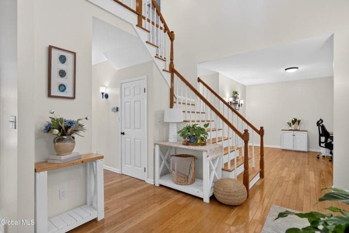 548 Boght Road, Colonie, NY, photo 5