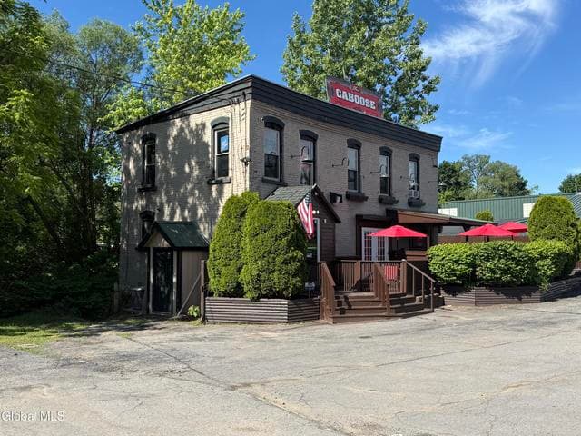 99 1/2 W Fulton Street, Gloversville, NY, photo 1