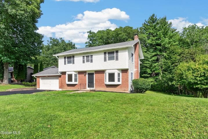 854 Maxwell Drive, Niskayuna, NY, photo 2