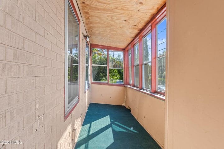 34 Kline Street, Amsterdam, NY, photo 4