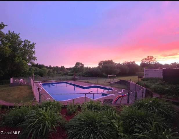 27 Pine Avenue, Johnstown, NY, photo 5