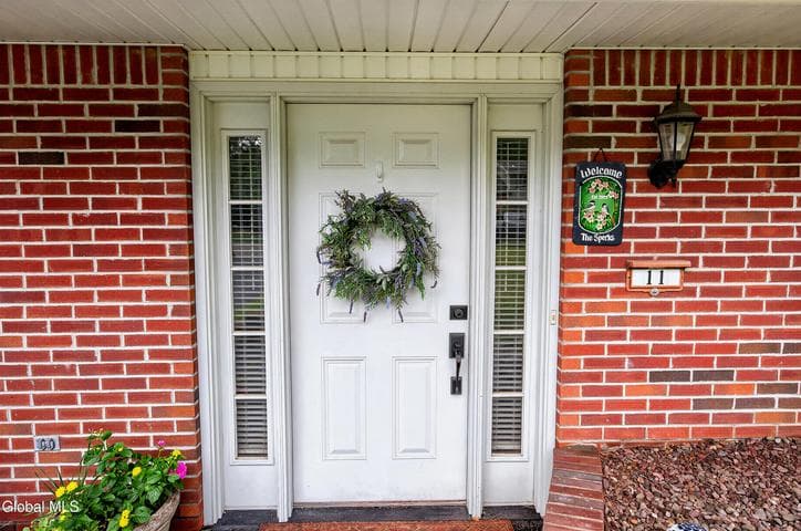 11 Evergreen Drive, Voorheesville, NY, photo 4