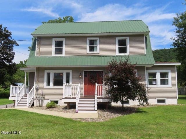 6910 Amsterdam Road, Glenville, NY, photo 2
