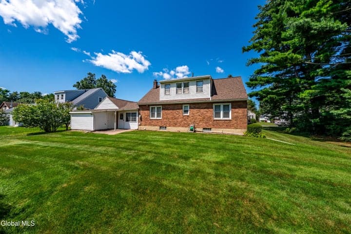 1277 Floral Avenue, Rotterdam, NY, photo 3