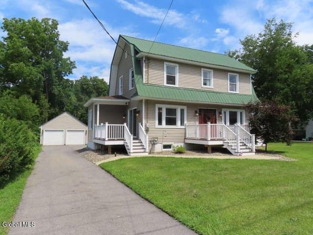6910 Amsterdam Road, Glenville, NY