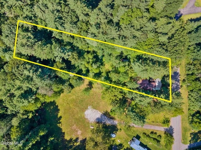 24 Kircher Road, Saratoga Springs, NY, photo 5