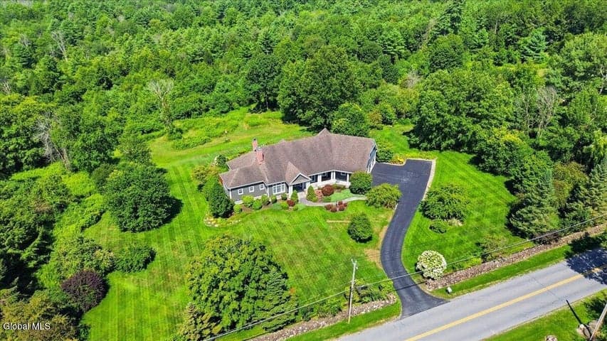 175 Chestnut Ridge Road, Queensbury, NY, photo 2