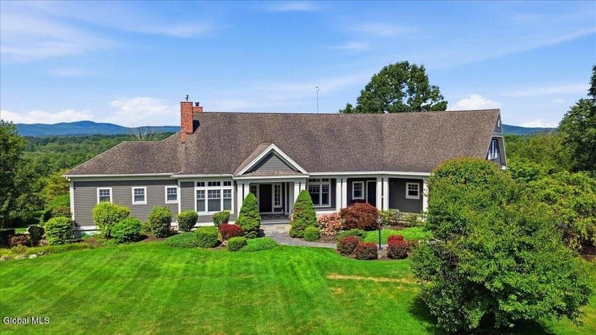 175 Chestnut Ridge Road, Queensbury, NY, photo 3