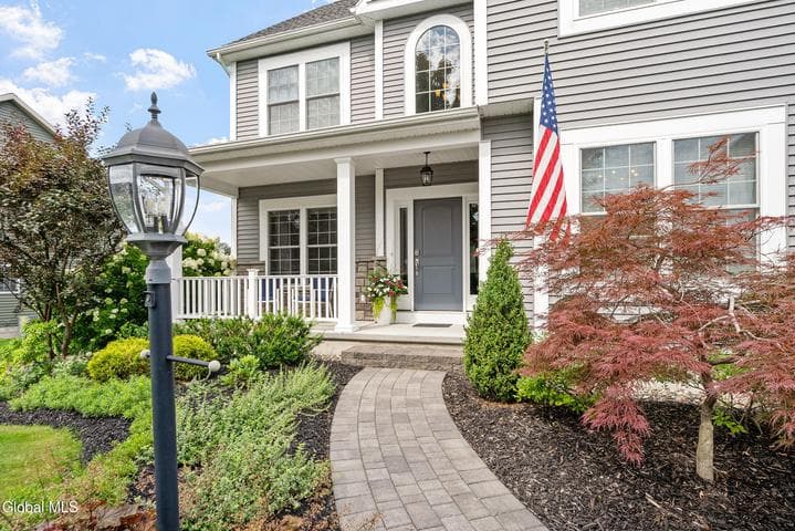 15 Denhelder Drive, Clifton Park, NY, photo 3