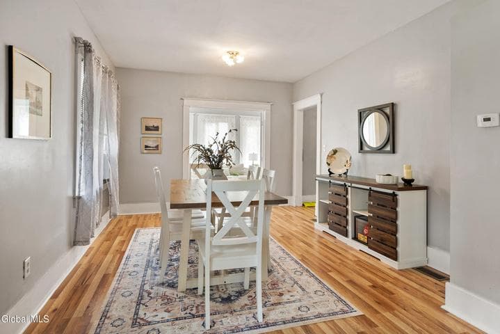 112 Fales Court, Troy, NY, photo 5