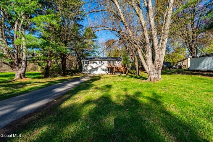 32 Nolan Road, Ballston, NY, photo 3