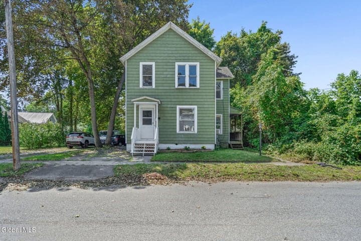 5 Numan Street, Glens Falls, NY