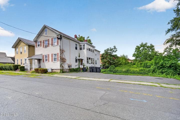 411 9th Street, Watervliet, NY, photo 2