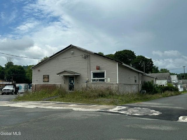 22 Water Street, Hoosick Falls, NY, photo 1