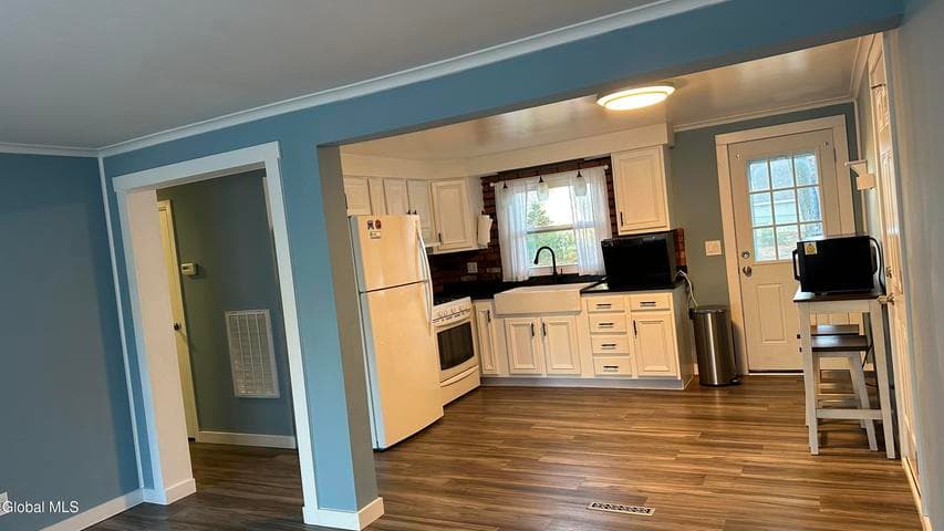 34 Margaret Drive, Milton, NY, photo 4
