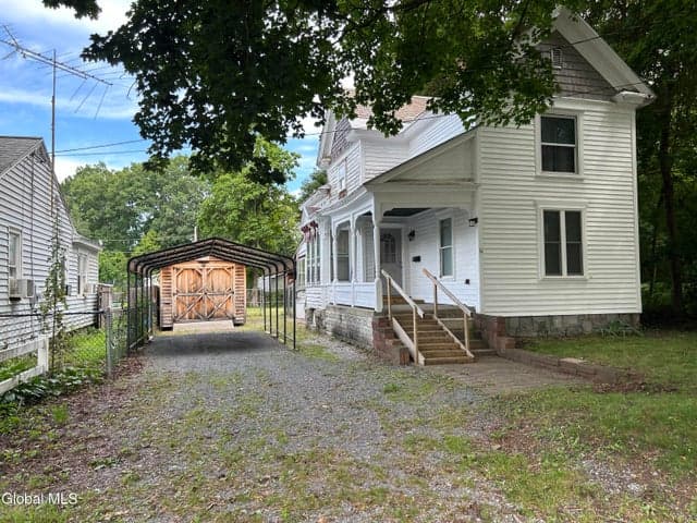 18 Gibson Avenue, Hudson Falls, NY
