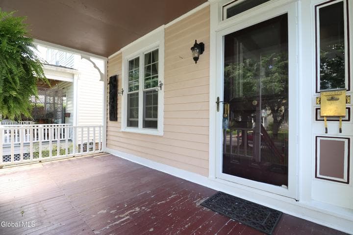 72 N Pine Avenue, Albany, NY, photo 4