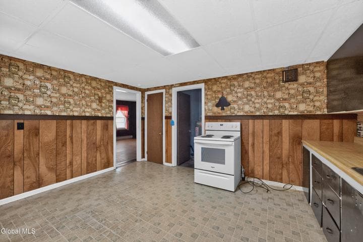 3 Alamo Lane, Colonie, NY, photo 4