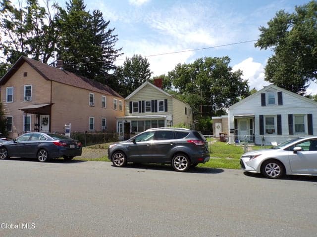 709 4th Avenue, Troy, NY, photo 4