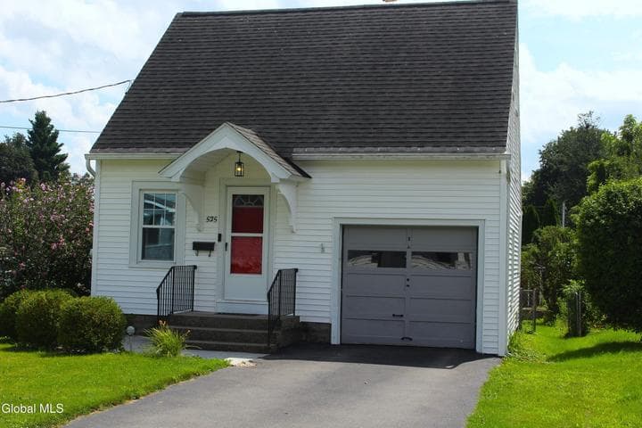 525 Orlinda Avenue, Glenville, NY, photo 1