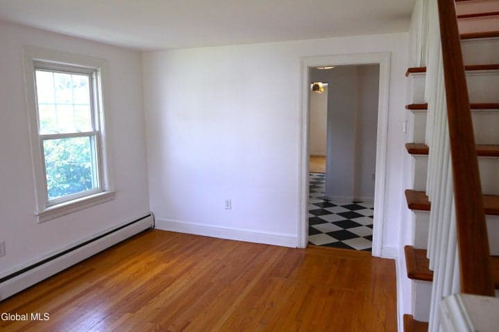 525 Orlinda Avenue, Glenville, NY, photo 2