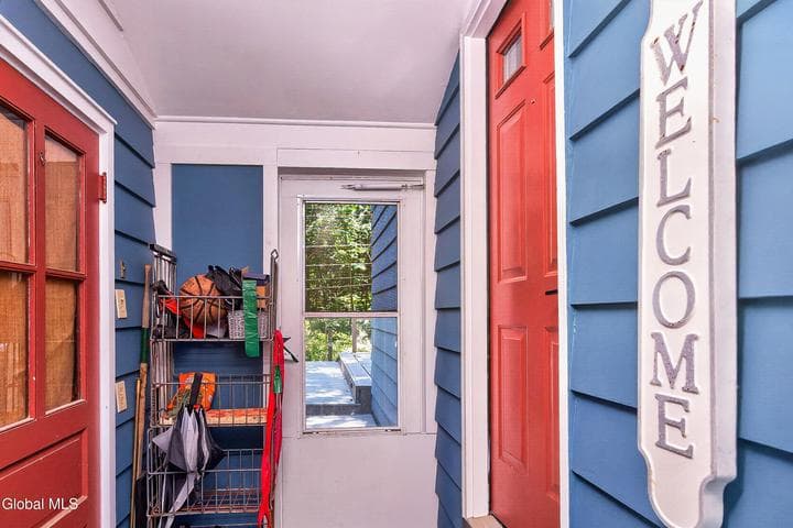 18 E Fernbank Avenue, Delmar, NY, photo 4